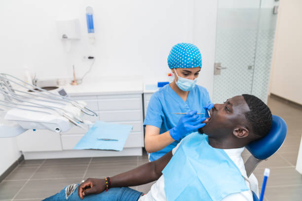 Best Weekend Emergency Dentist in Centuria, WI